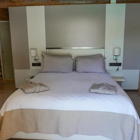 Domaine La Pietra 4*