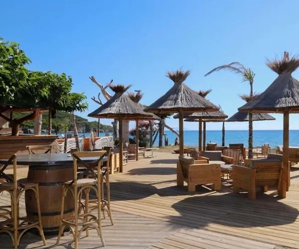 Domaine La Pietra Кемпинг 4*