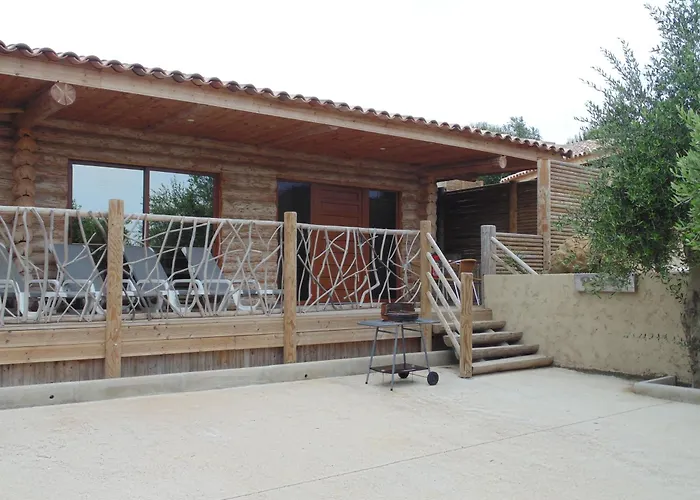 Camping Domaine La Pietra 4*