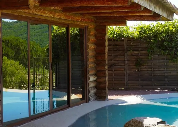 Domaine La Pietra Кемпинг