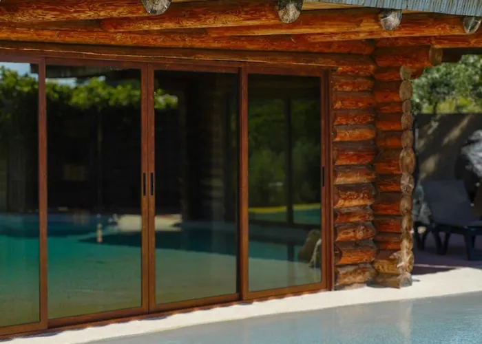 Domaine La Pietra Camping Pietracorbara