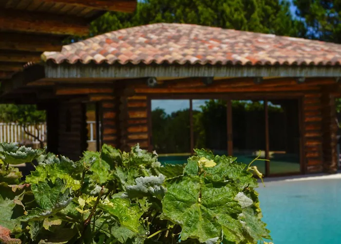 Кемпинг Domaine La Pietra Pietracorbara