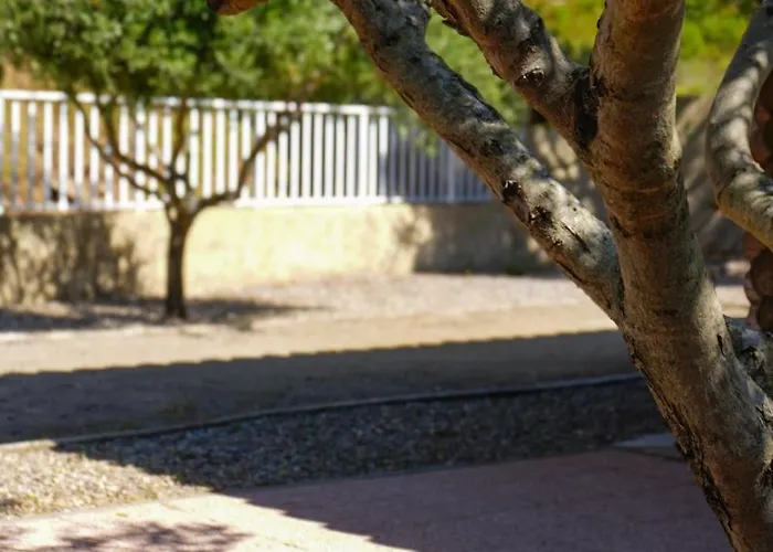 Domaine La Pietra Кемпинг