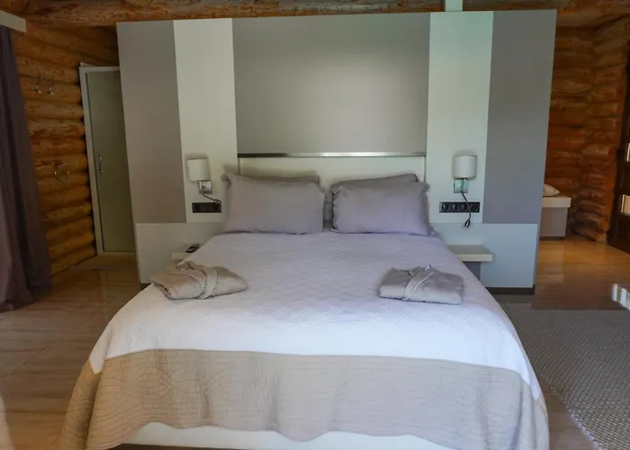 Domaine La Pietra 4*