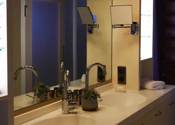 Domaine La Pietra Camping Pietracorbara