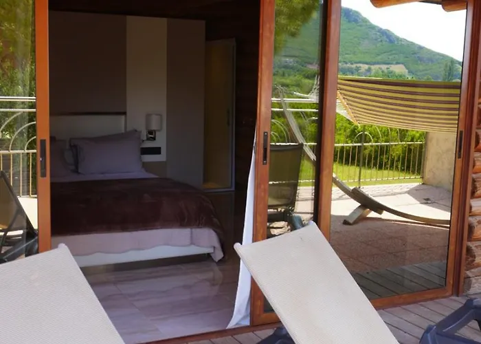 Domaine La Pietra Кемпинг 4*